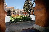 Arequipa, Convent of Santa Catalina de Sena, the main cloister 